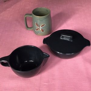 Watertown Lifetime Wear Black Melamine sugar Bowl and cream dispenser MCM